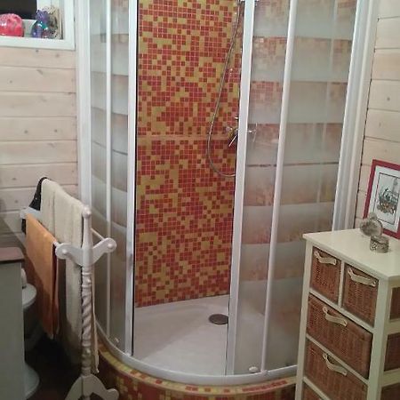 Chambre Privee Chez Un Particulier Saint-Sébastien-sur-Loire Exteriér fotografie