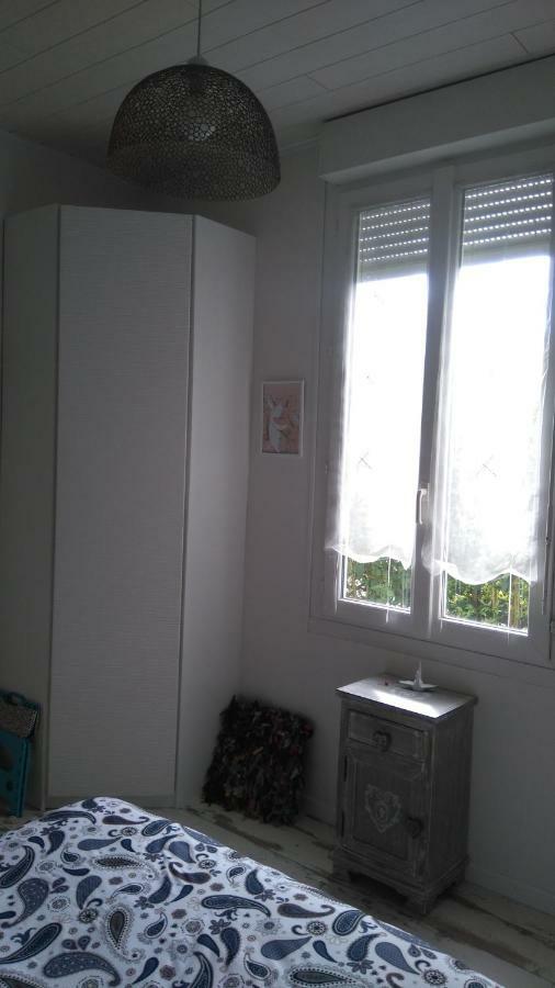 Chambre Privee Chez Un Particulier Saint-Sébastien-sur-Loire Exteriér fotografie
